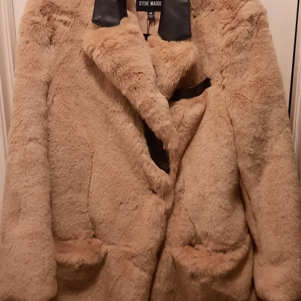 Steve Madden Tan Faux Fur Coat